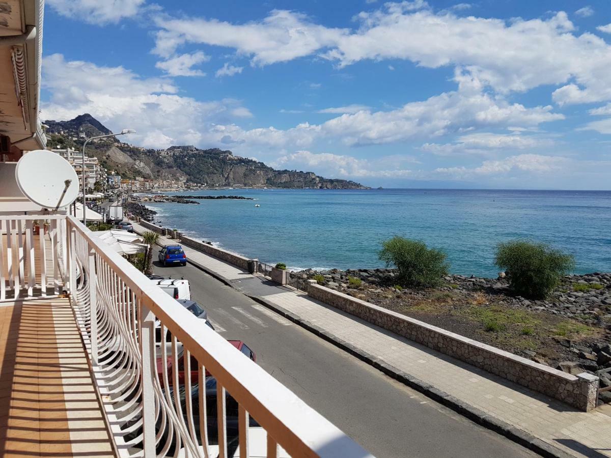 Super Panorama & Astonishing Apartment Seaview Giardini-Naxos Buitenkant foto